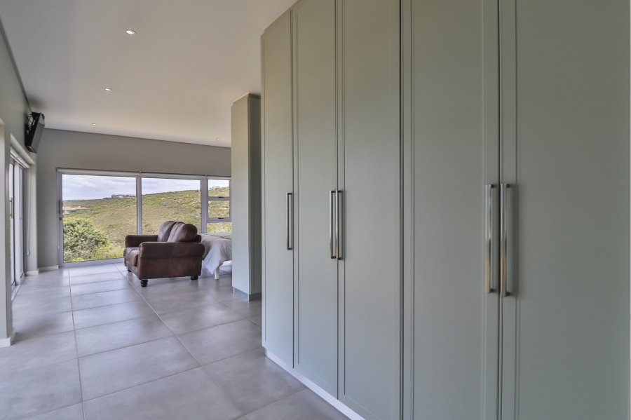 4 Bedroom Property for Sale in Moquini Coastal Estate Western Cape